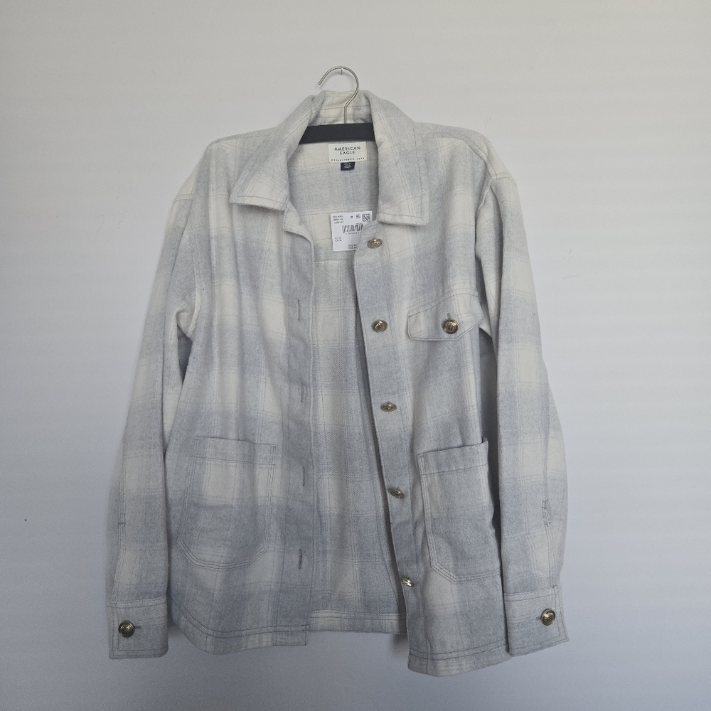 American Eagle Women's Gray Plaid Shacket - Picture 2 of 4